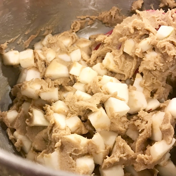 caramel apple blondies