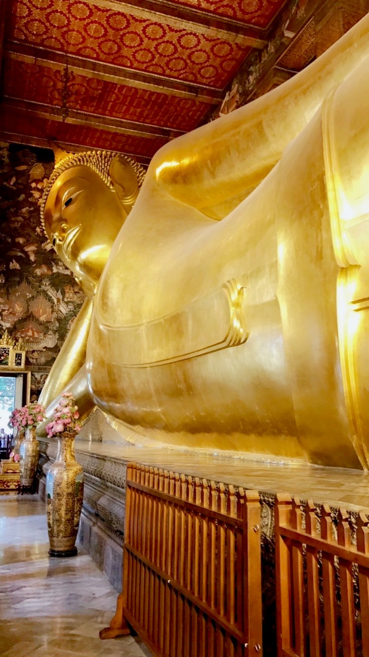 Wat Pho (reclining Buddha)