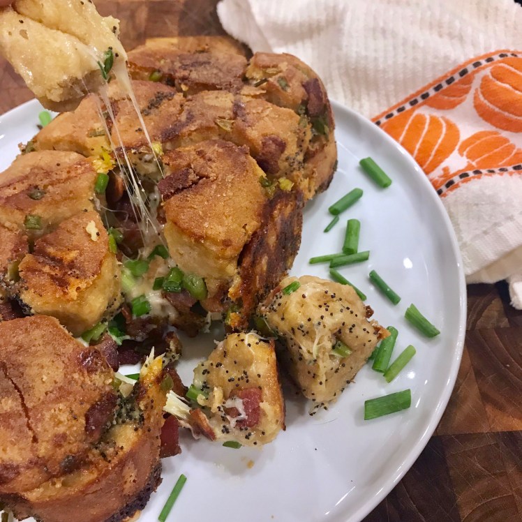 savory bacon gruyere monkey bread